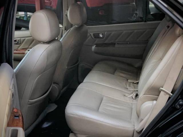 Hilux SW4 SRV D4-D 4x4 3.0 - Foto 10