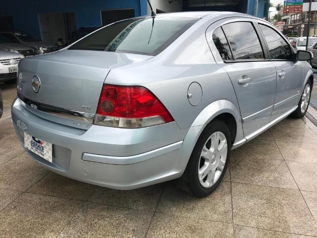 Chevrolet Vectra Sedan - Foto 5