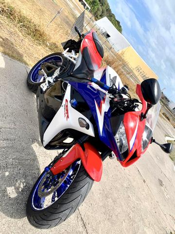 Cbr 600 RR a mais top da categoria estado de zero km - Foto 8