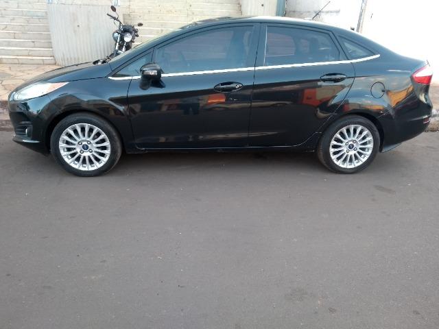 New Fiesta Sd. Titanium Aut. 2013/2014