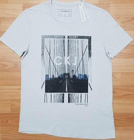 Camisetas Calvin Klein jeans - Foto 2