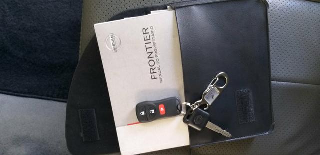 FRONTIER DIESEL MANUAL 2009 aceito troca - Foto 2