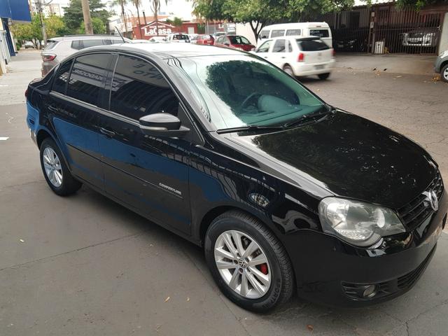 Polo sedan 1.6 2011/2012 - Foto 3