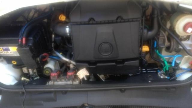 Doblo Cargo 1.8 16v (Flex) 2014/2014 - Foto 9