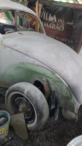 Carroceria de fusca antigo