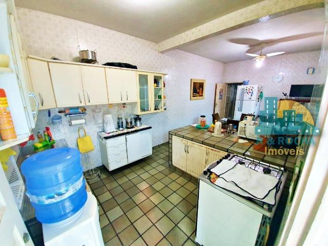 Casa com 4 quartos amplos e uma linda piscina - Duplex com 260m² - 3 vagas - Foto 12