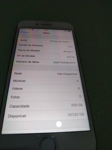 IPhone 7 256 GB Red - Foto 3