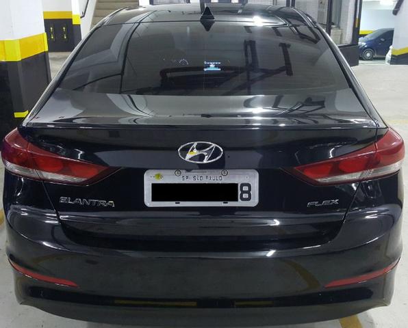 Vendo Hyundai Elantra Preto em Ótimo estado - Foto 4