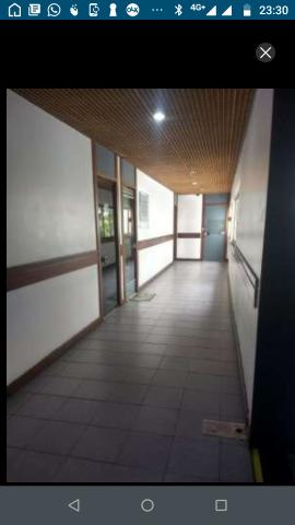 Sala Comercial 71-9- * zap