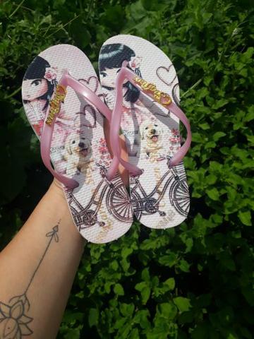 Chinelos femininos