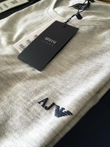 Camisas e roupas de grife - Foto 3