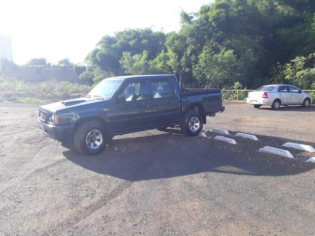 Mitsubishi L200 2.5 4X4 CD diesel 2001 - Foto 2