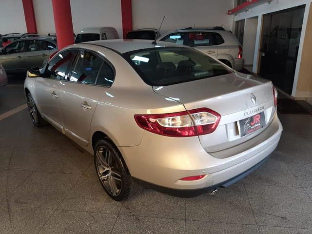 RENAULT FLUENCE 2.0 DYNAMIQUE 16V FLEX 4P MANUAL - Foto 8