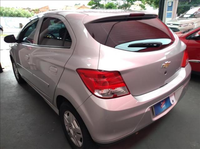 Chevrolet Onix 1.0 Mpfi lt 8v - Foto 4