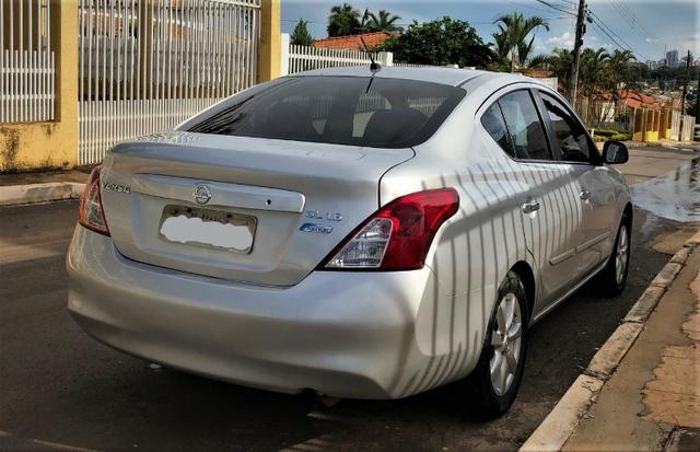 Nissan Versa 16SL Flex 4P 2013 - Foto 3