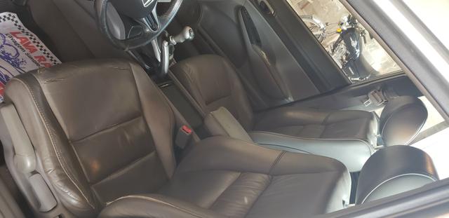 Vendo New Civic lxs (aceito troca em carro de menor valor) - Foto 8