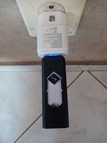 Isqueiro Elétrico USB Recarregável NOVO - Foto 4