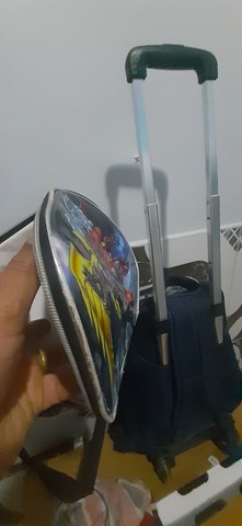  mochila dos TRANSFORMES de rodinhas+ LANCHEIRA - Foto 4
