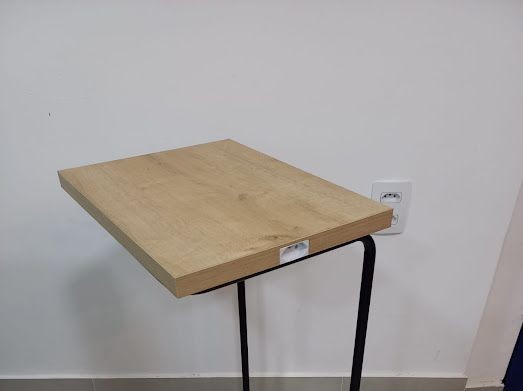 SURPREENDA-SE MESA DE APOIO COM TOMADA R7 - Foto 2