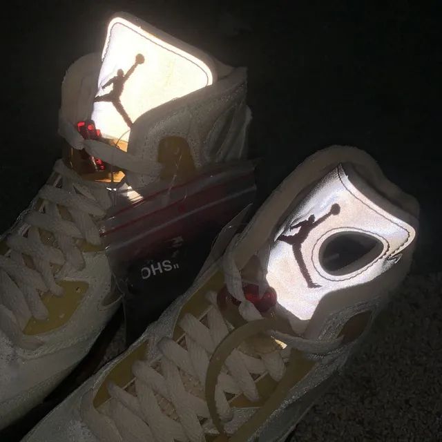 Air Jordan 5 x Off-White 'Sail' - Foto 5