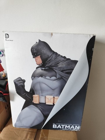 DC comics Batman escala 1/6 - Hobbies e coleções - Vila Roma, Salto  1154282867 | OLX