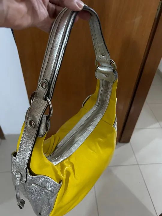Bolsa Amarelo e Prata - Foto 2