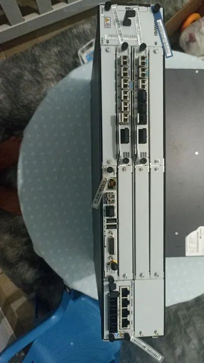 Bbu5900 e roteador mpls usados - Foto 2
