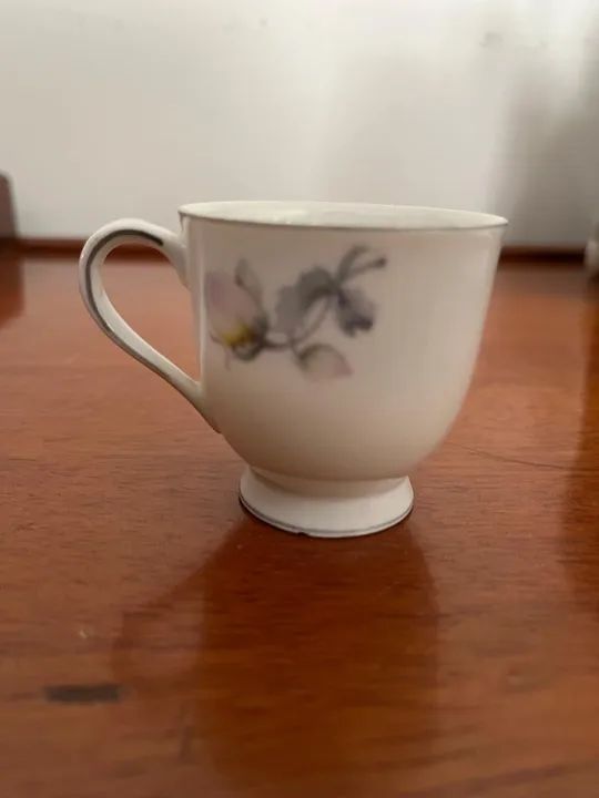 Xícara de Café antiga de porcelana - Foto 3