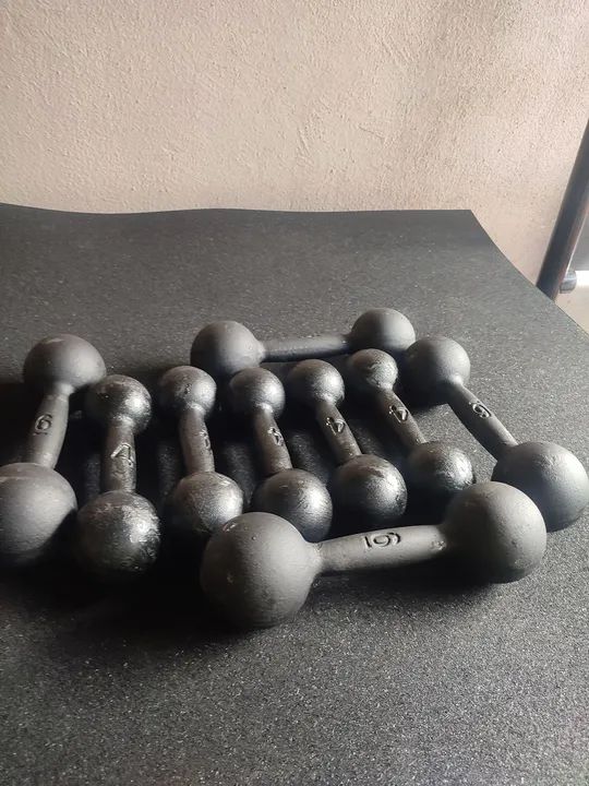 Halter bolas pintados novos 