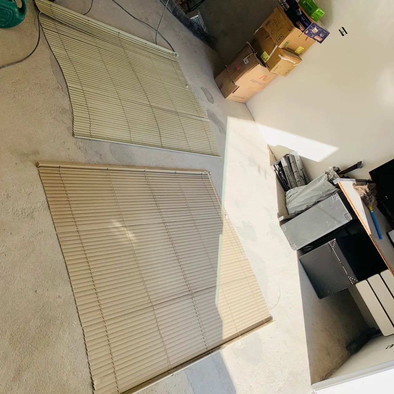 Cortinas tenho essas duas 80,00 cada 150x130 - Foto 5