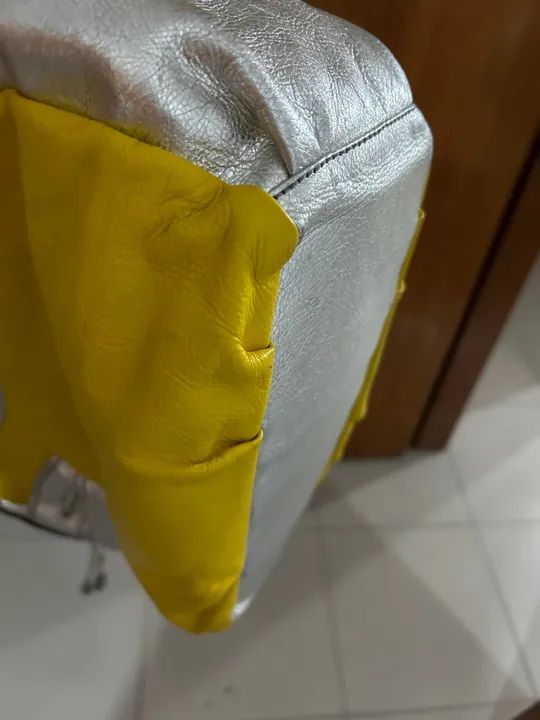 Bolsa Amarelo e Prata - Foto 4