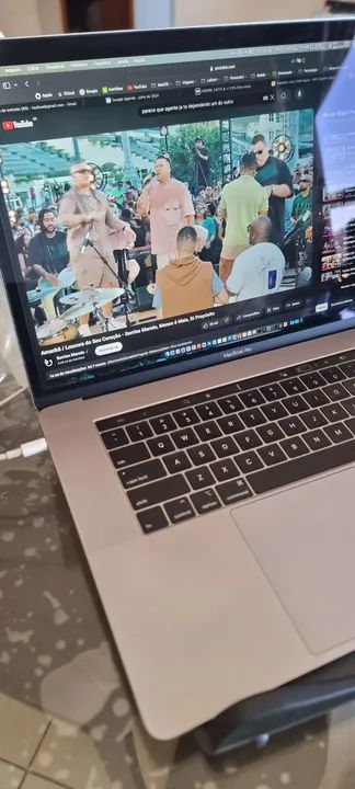 Macbook Pro 2018 Core i7 TouchBar - Foto 2