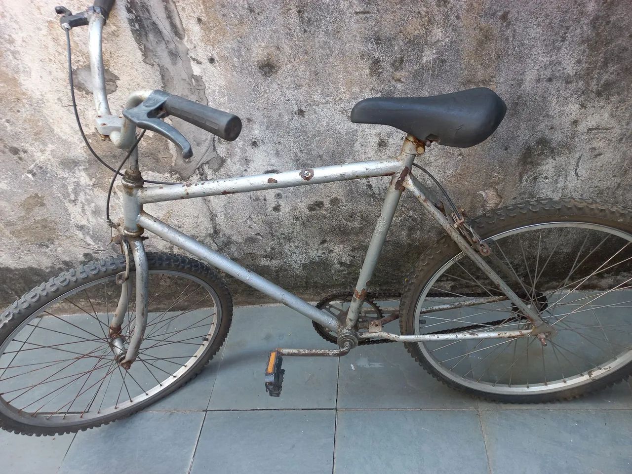 Bicicleta aro 26 para arrumar ou aproveitar peças 
