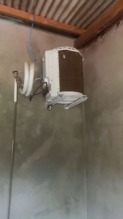 Vendo ar condicionado 12 mil BTUs  - Foto 2