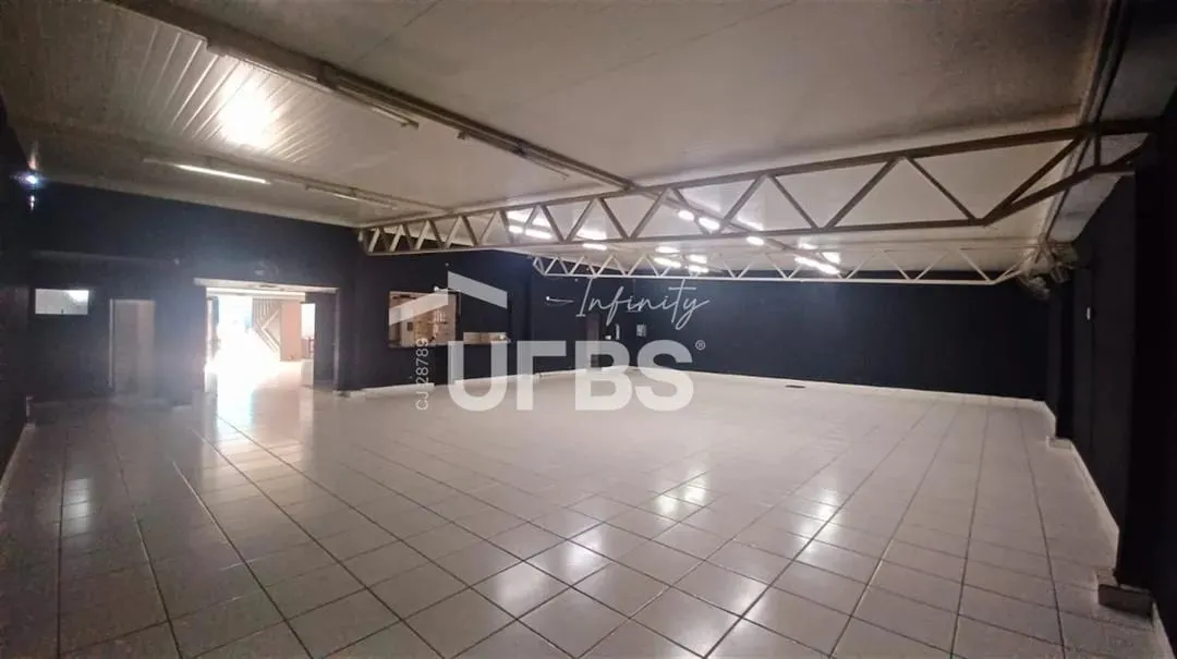 0 - Imóvel Comercial 3 quartos
