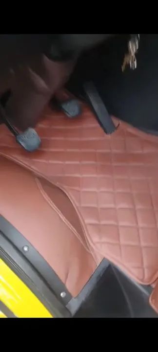 Caminhão Mercedes Benz 710 - Baú - Foto 7