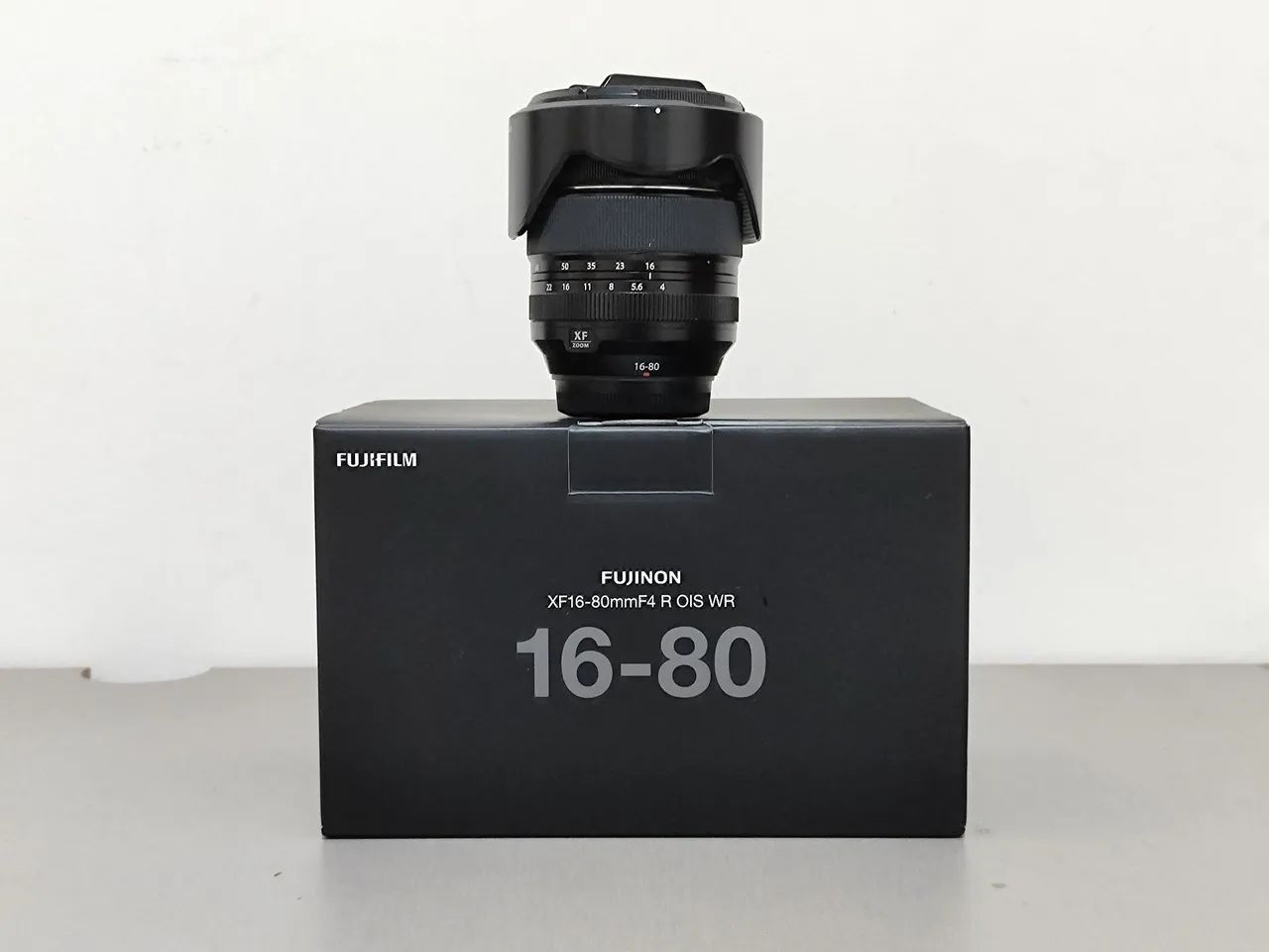 Lente Fujifilm XF 16-80mm f/4 R OIS WR