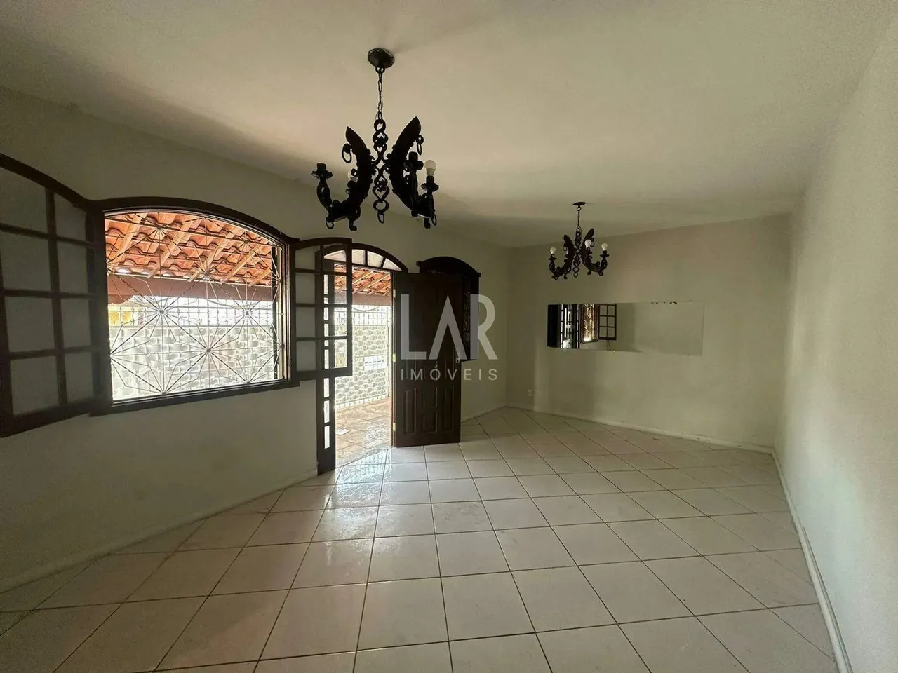 Casa para aluguel, 4 quartos, 1 suíte, 4 vagas, Planalto - Belo Horizonte/MG