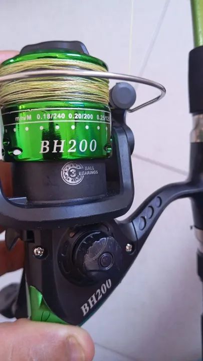 Vende-se vara de pescaria 