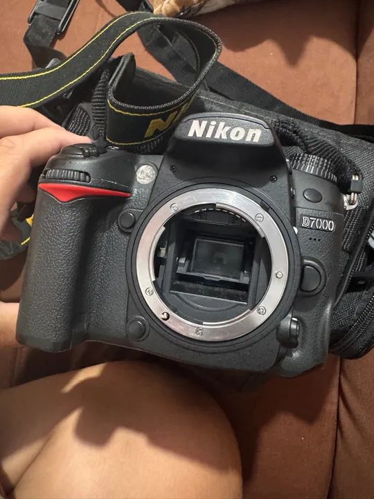 Nikon d7000 lente 18-105  - Foto 2