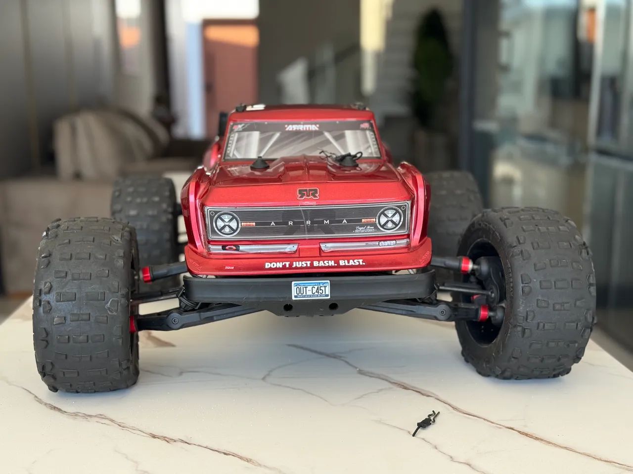 Automodelo Arrma outcast 8s 1/5  - Foto 3