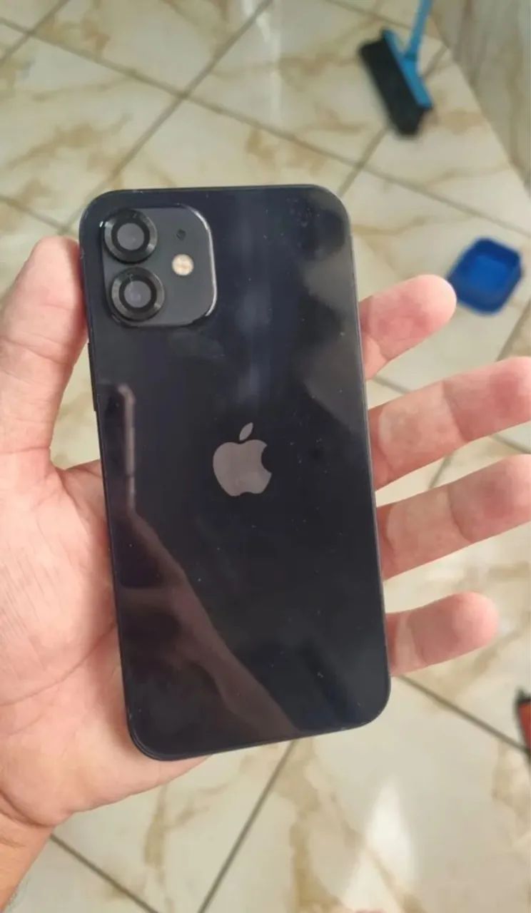 iPhone 12 64 GB 