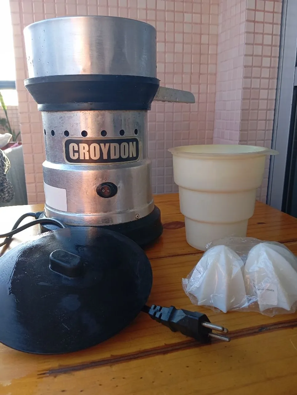 Extrator de Suco Croydon - Usado