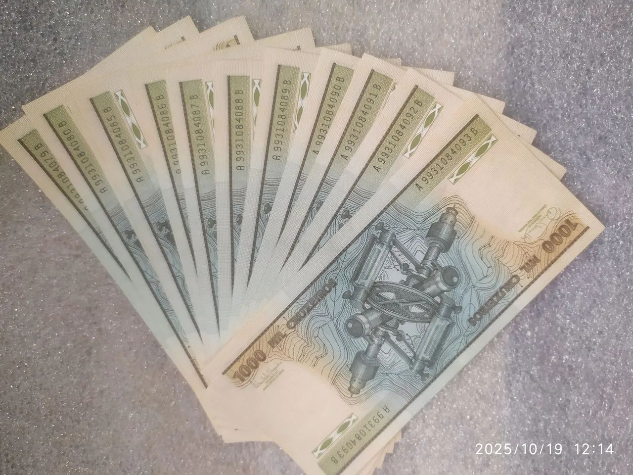 Cédulas Um Cruzeiro e 1000 cruzeiros Banco Central do Brasil - Foto 4