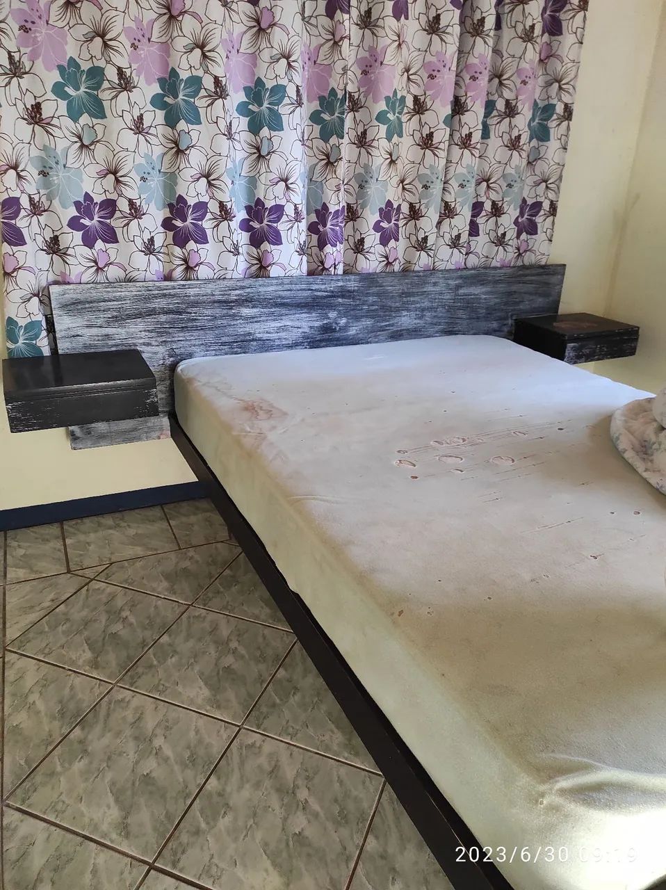 Cama de casal64842037805187120