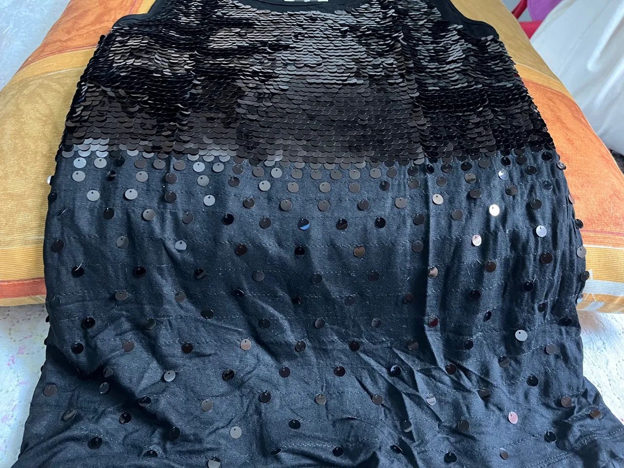 Blusa de Paetes Preta - Foto 2