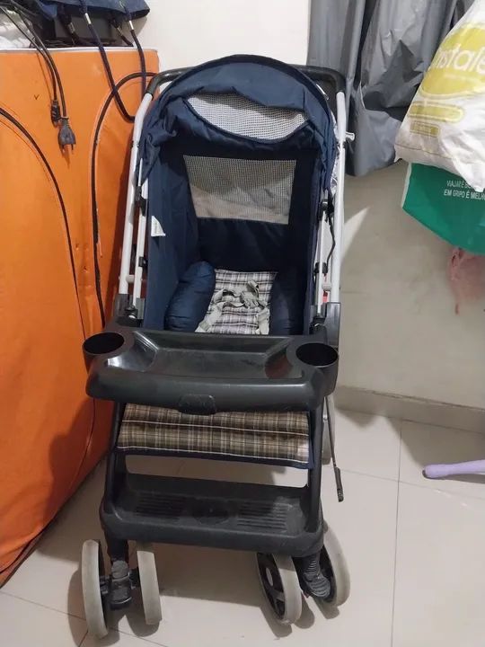Carrinho de Bebê - Azul - Usado