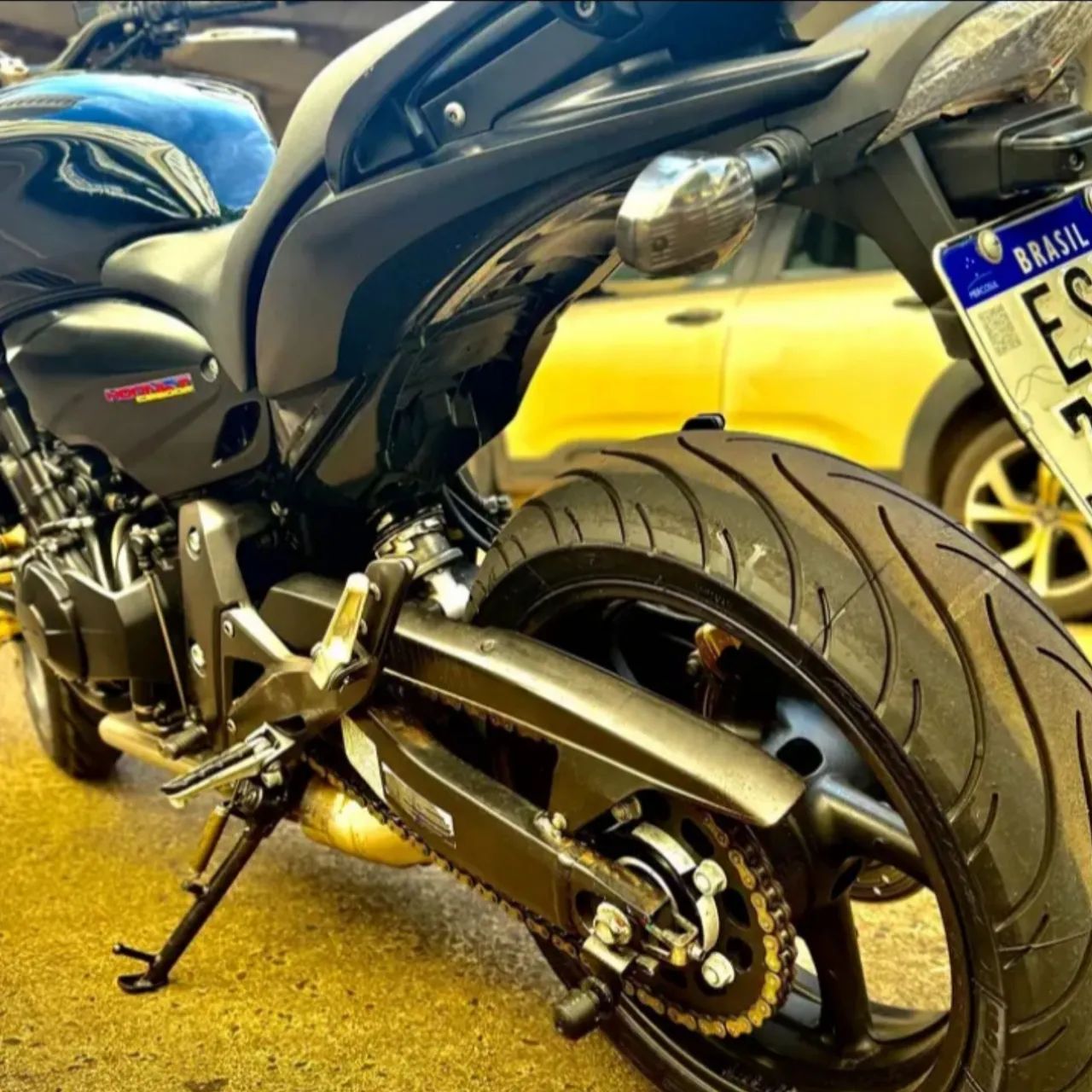 HONDA 2011 HORNET 600 - Foto 4