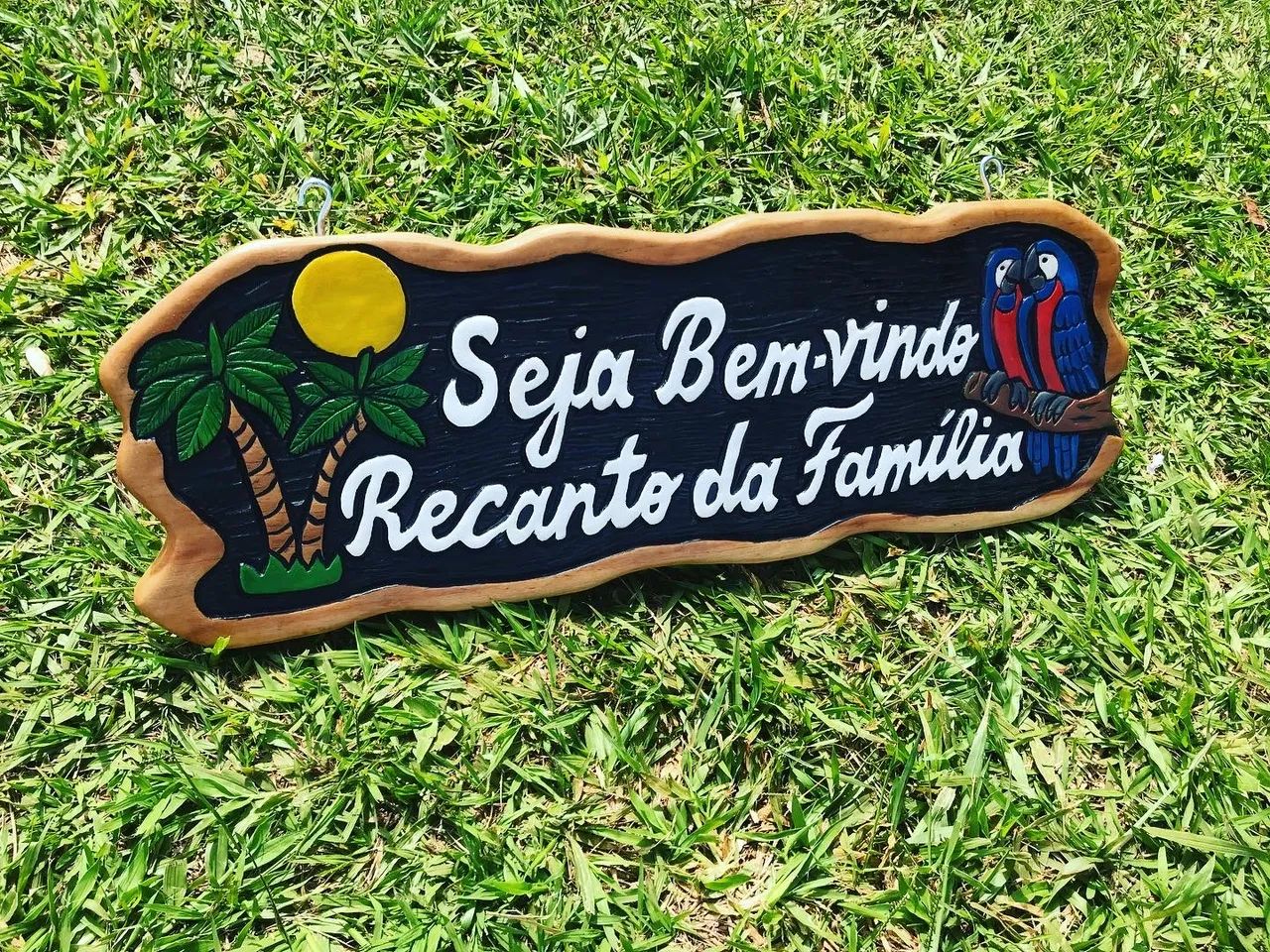 Placa entalhada em madeira  - Foto 5