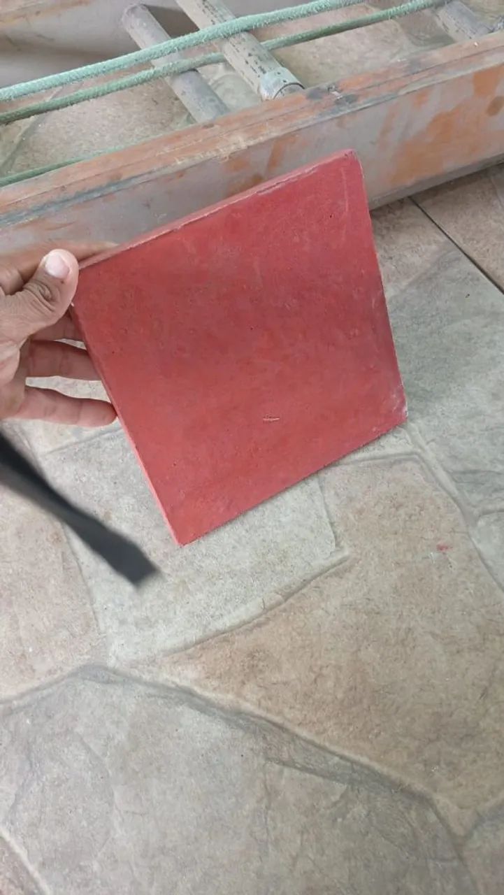 Ladrilhos 64166916878595120